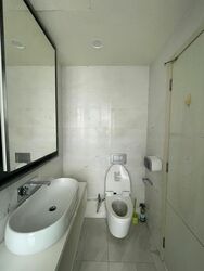Lincoln Suites (D11), Condominium #480411701